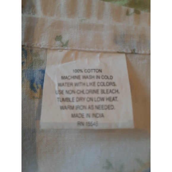 VTG Napkins, Tiny Blue Roses, 4 Vintage Table Napkins, Linens - Picture 5 of 7